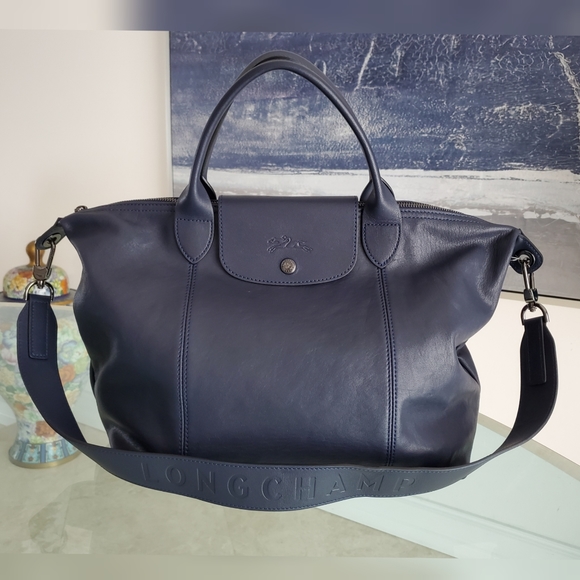 Longchamp Handbags - Stunning $640 Longchamp Le Pliage Crossbody Bag
